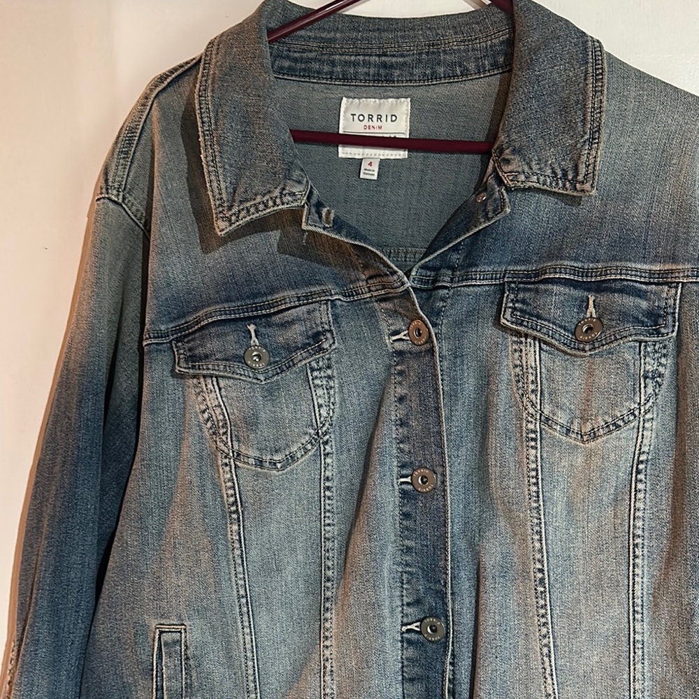 Torrid Women's Blue Denim Jacket